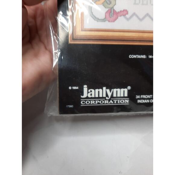 Vtg Janlynn Counted Cross Stitch Kit Cuddly Kittens Birth Announcement 14x11 - Picture 5 of 6